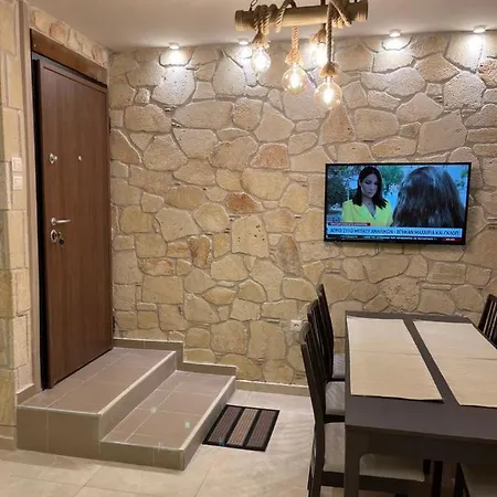 Stone 2 Apartment Thessaloniki
